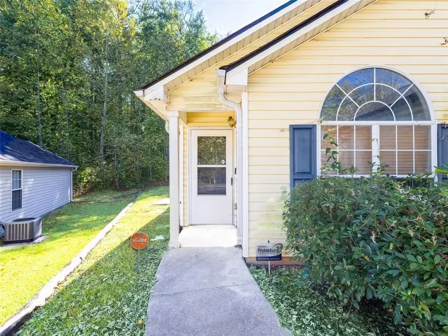 7048 Branch Crossing Way, Douglasville, GA 30134 - Image #2