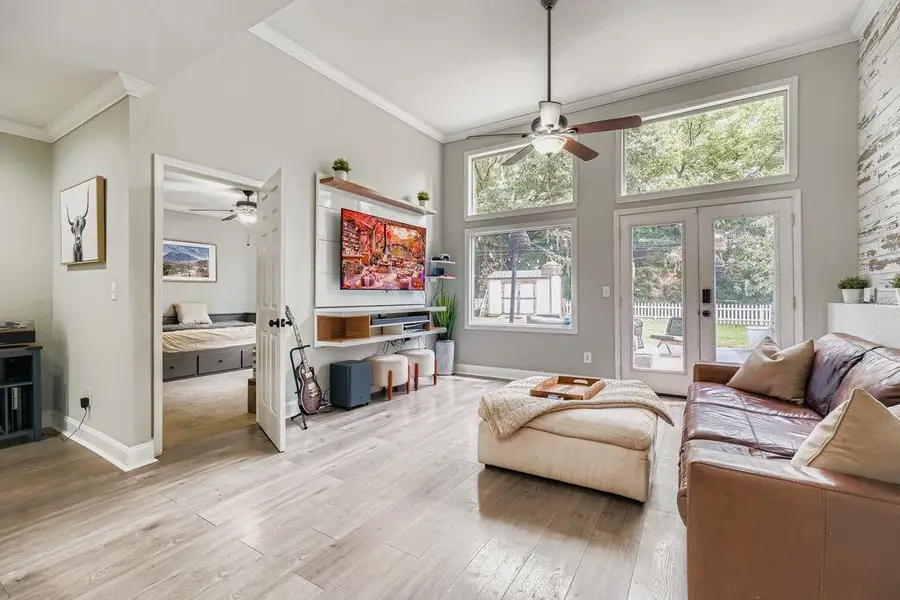 539 Glendale Road, Scottdale, GA 30079 - Image #2