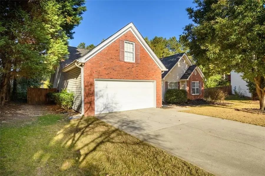 1001 Autumn Glen Court, Dacula, GA 30019 - Image #2