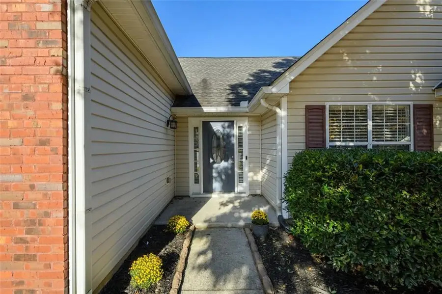 1001 Autumn Glen Court, Dacula, GA 30019 - Image #3