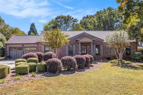 335 Stonebridge Trail, Roswell, GA 30075