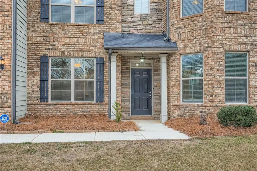 335 Sawgrass View, Fairburn, GA 30213 - Image #3