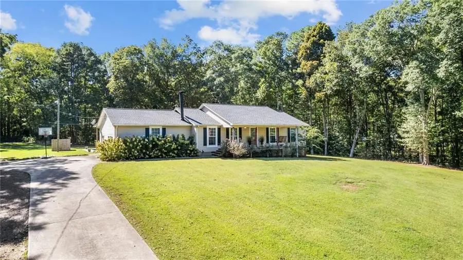 1104 Burkhalter Road Se, Silver Creek, GA 30173 - Image #2