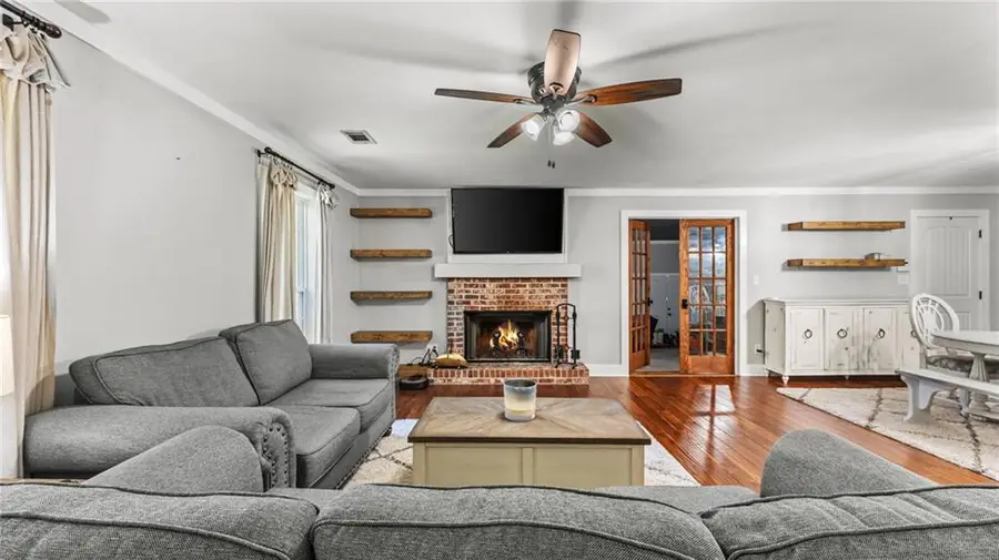 1104 Burkhalter Road Se, Silver Creek, GA 30173 - Image #3