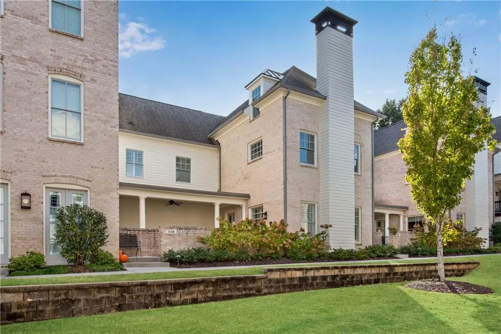 520 Clover Court, Roswell, GA 30075 - Image #1