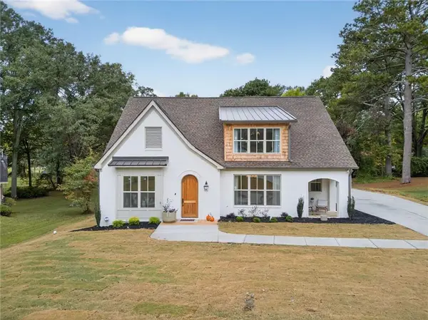 111 Lakeview Drive, Carrollton, GA 30117