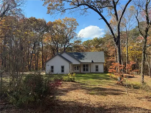 120 Kings Crossing Drive, Dawsonville, GA 30534