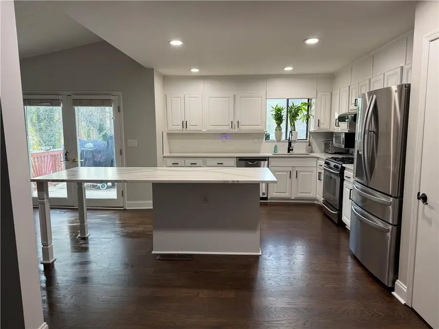 1020 Park Forest Drive Nw, Lilburn, GA 30047 - #3