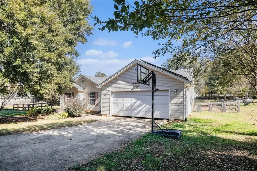 1224 Dylan Way, Bethlehem, GA 30620 - Image #2