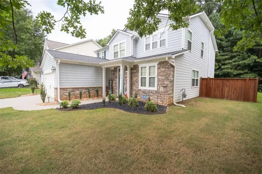 42 Brookview Drive, Newnan, GA 30265 - Image #3