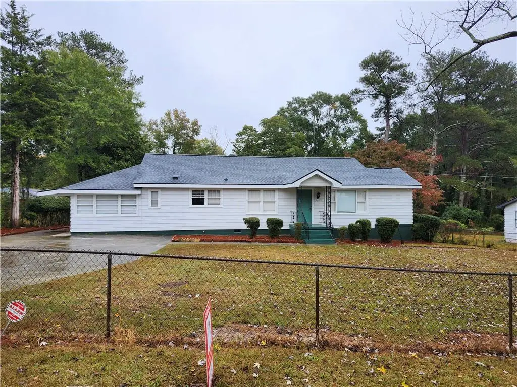 5607 Beaver Drive Sw, Mableton, GA 30126 - Image #1