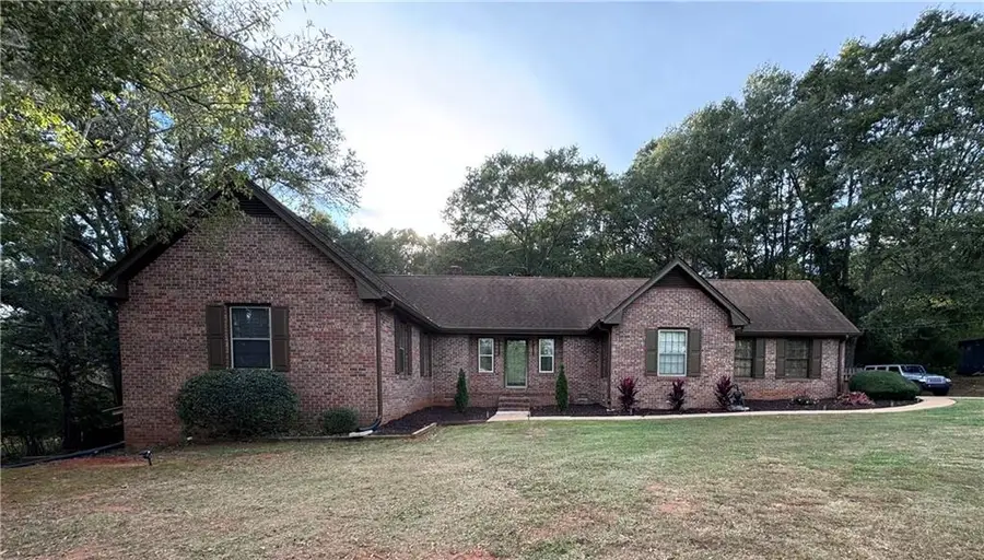 752 Moon Bridge Road, Winder, GA 30680 - Image #2