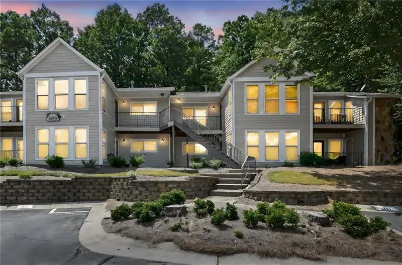 3113 Lake Pointe Circle, Roswell, GA 30075 - Image #1