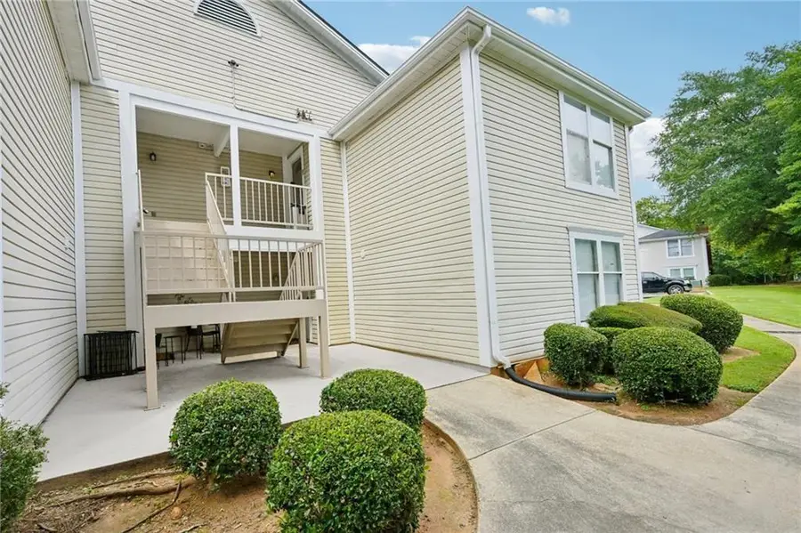 4267 Parkview Court, Stone Mountain, GA 30083 - Image #3