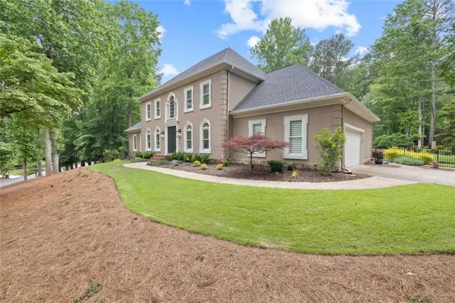 9950 Farmbrook Lane, Johns Creek, GA 30022 - Image #2