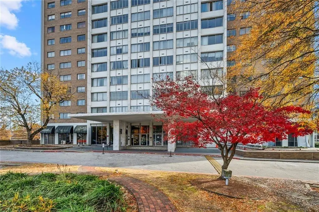 215 Piedmont Avenue Ne #303, Atlanta, GA 30308 - Image #1