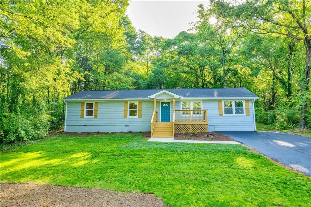 132 J Y Carmichael Rd, Newnan, GA 30263 - Image #1