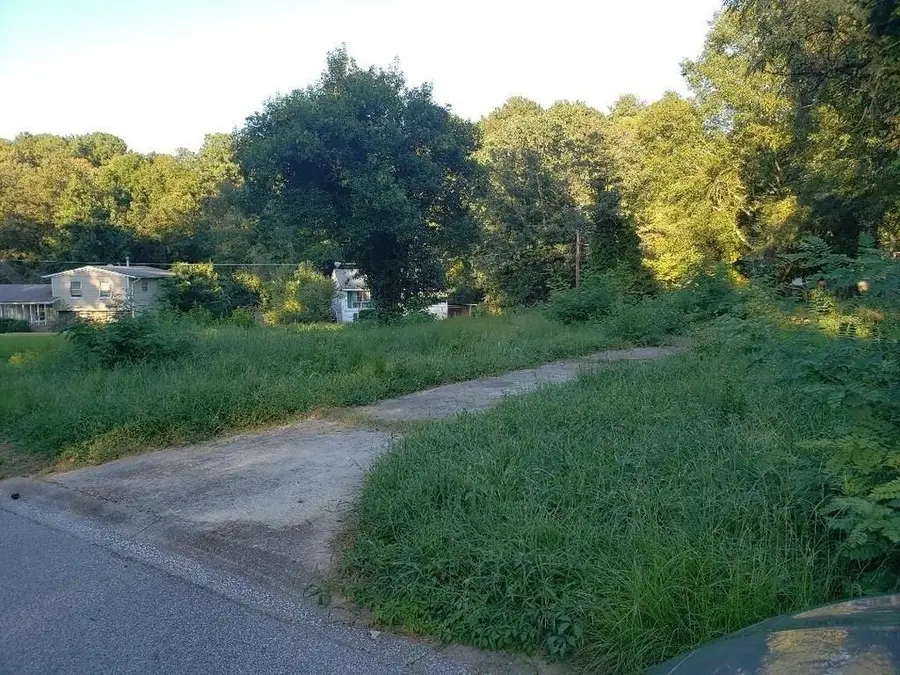 4082 Sweetbriar Lane, Forest Park, GA 30297 - Image #2