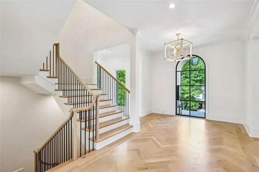 3379 Rennes Drive Ne, Brookhaven, GA 30319 - Image #3