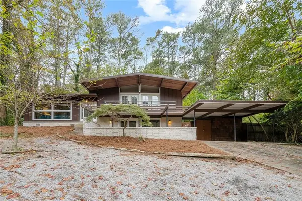 3883 Foxford Drive, Atlanta, GA 30340