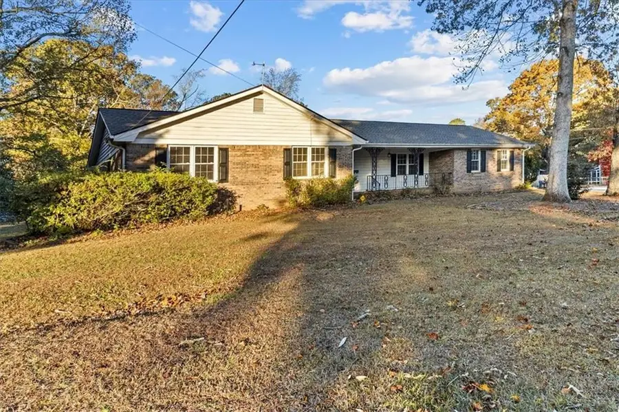 2075 Pinewood Drive, Covington, GA 30016 - Image #3