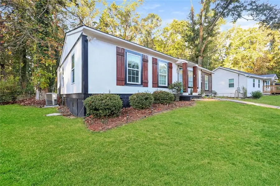 766 Cascade Drive, Forest Park, GA 30297 - Image #3