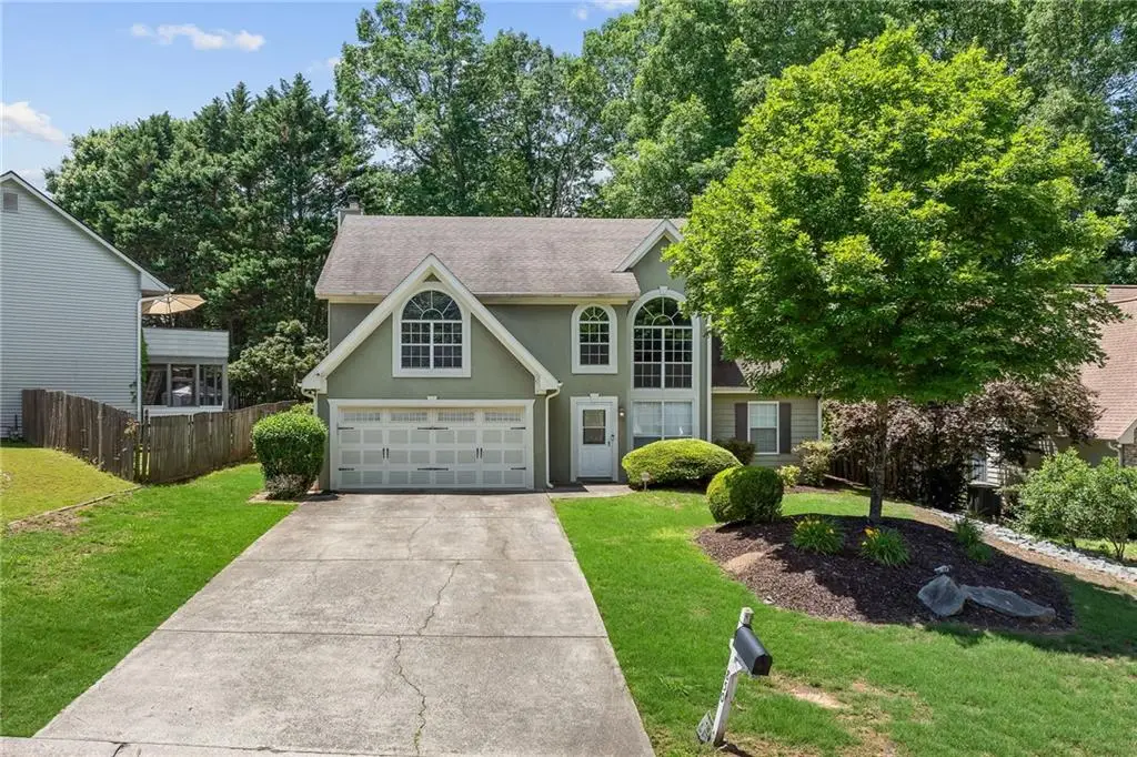 850 Long Branch Cir, Sugar Hill, GA 30518 - Image #1