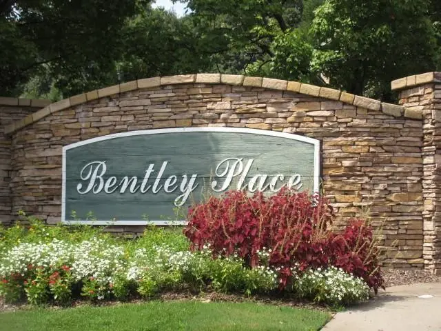 225 Bentley Place, Tucker, GA 30084 - Image #2