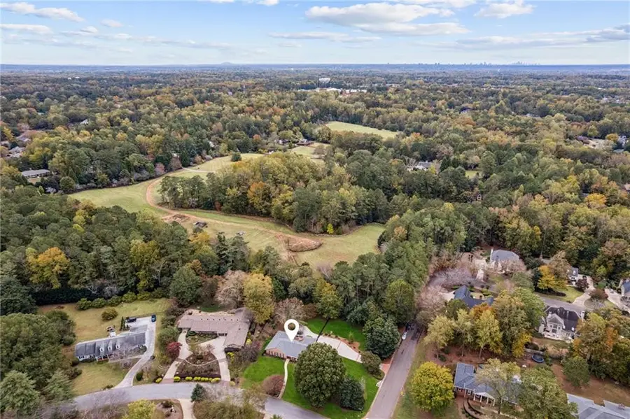 870 Hickory Oak Hollow, Roswell, GA 30075 - Image #2