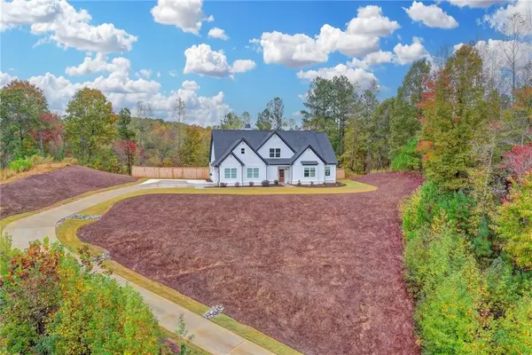 612 Walker Court, Canton, GA 30115