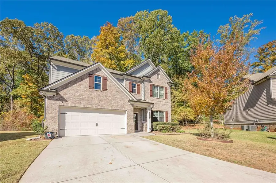 534 Paden Bluff Trail, Lawrenceville, GA 30044 - Image #3