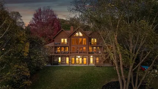 429 Oakmont Drive, Hiawassee, GA 30546