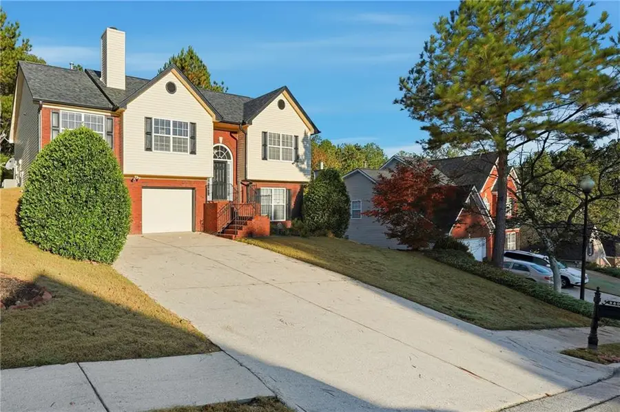 860 Chimney Trace Way, Lawrenceville, GA 30045 - Image #2