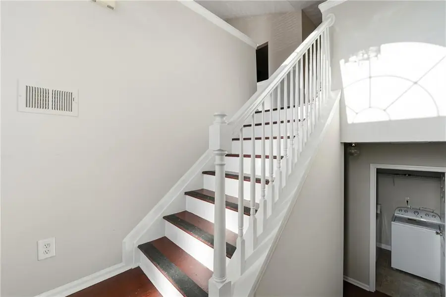 860 Chimney Trace Way, Lawrenceville, GA 30045 - Image #3