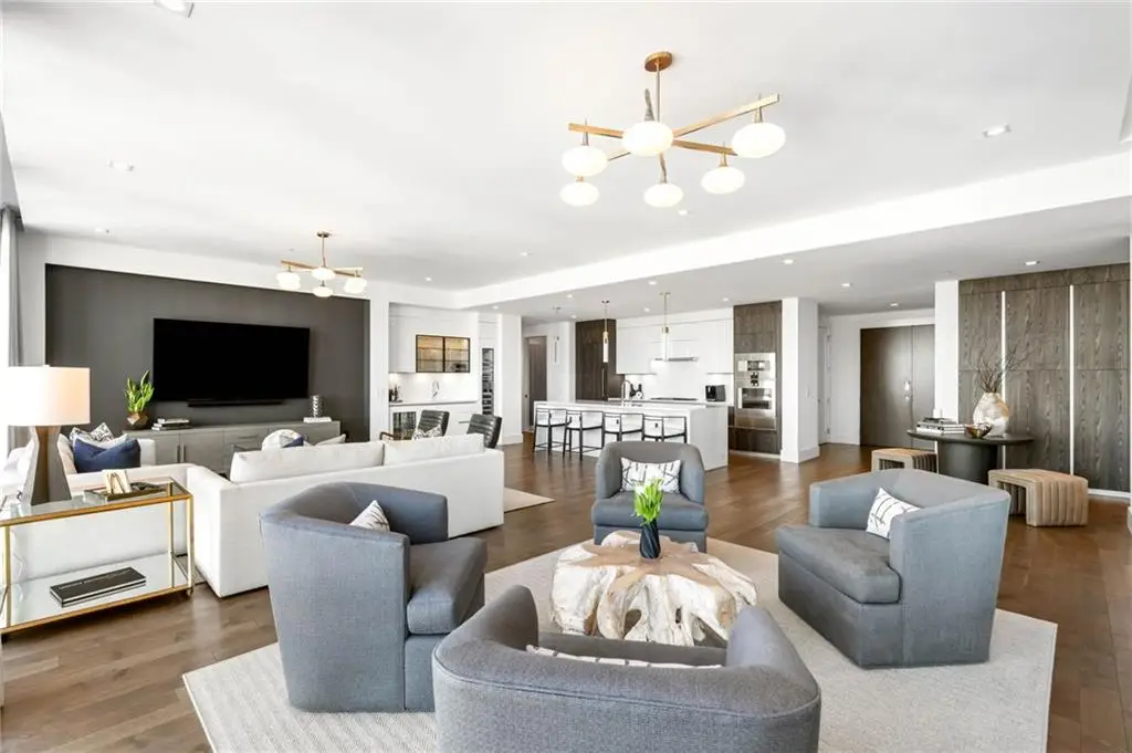 3107 Peachtree Road Ne #1402, Atlanta, GA 30305 - Image #1