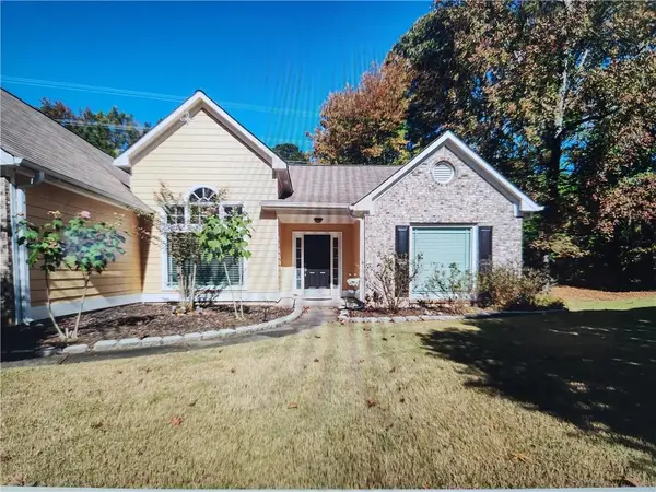 727 Eight Point Court, Suwanee, GA 30024