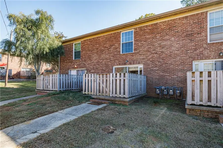 5678 Kingsport Drive, Atlanta, GA 30342 - Image #2