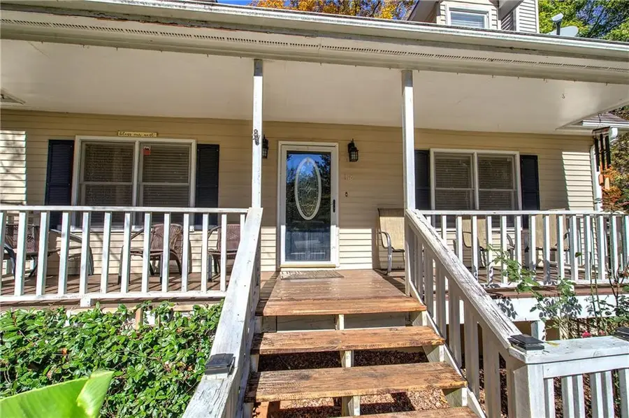 118 Remington Court, Woodstock, GA 30188 - Image #2