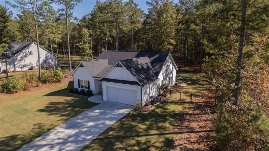 659 Park Pine Circle, Grantville, GA 30220 - Image #3