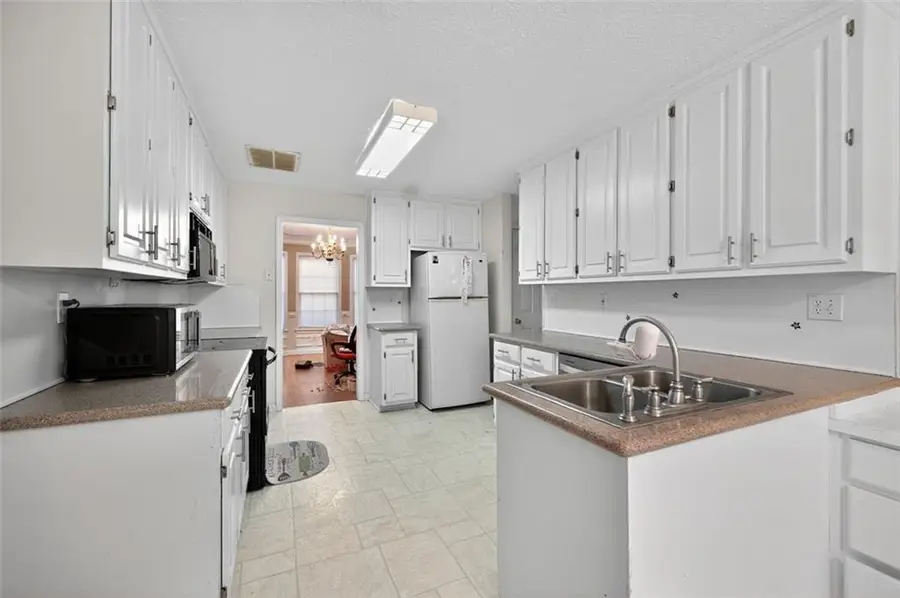 3987 Riversong Court, Suwanee, GA 30024 - Image #3