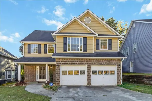 2070 Stoneoak Drive, Lawrenceville, GA 30043