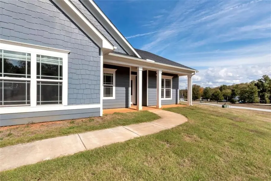 482 North Point Circle, Hartwell, GA 30643 - Image #2