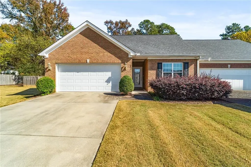 252 Blackwood Place Se, Calhoun, GA 30701 - Image #1