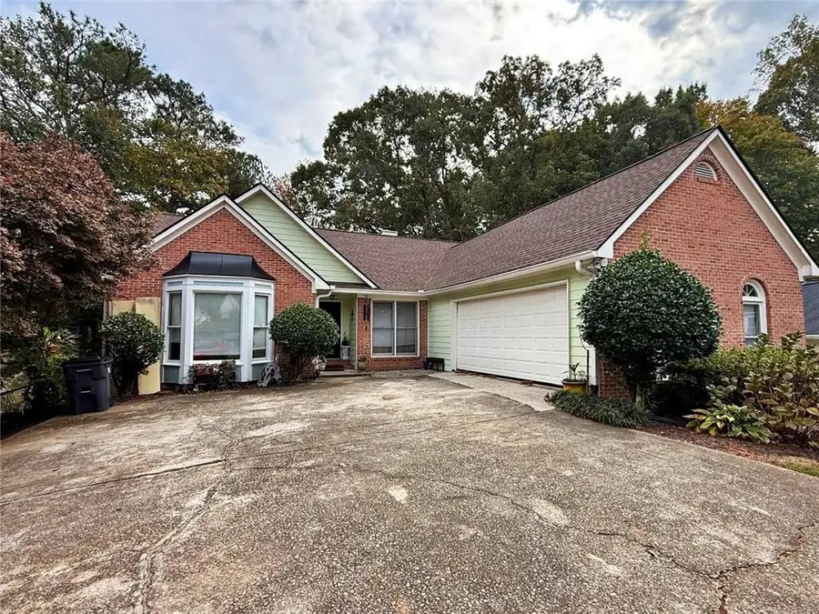 413 Flint Hill Court, Lawrenceville, GA 30044 - Image #2
