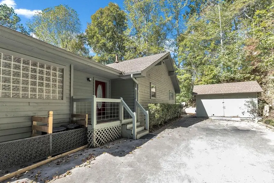 357 Johns Way, Talking Rock, GA 30175 - Image #3