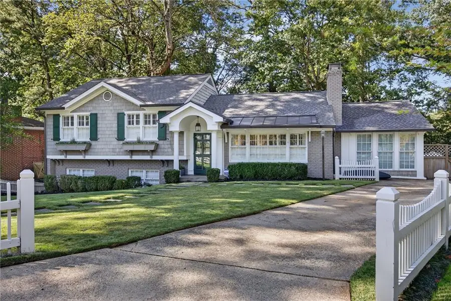 1072 Northcliffe Drive Nw, Atlanta, GA 30318 - Image #2