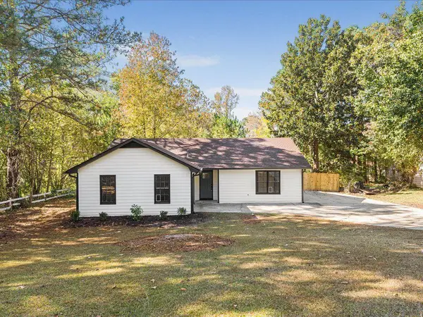 7417 Fernwood Drive, Riverdale, GA 30296