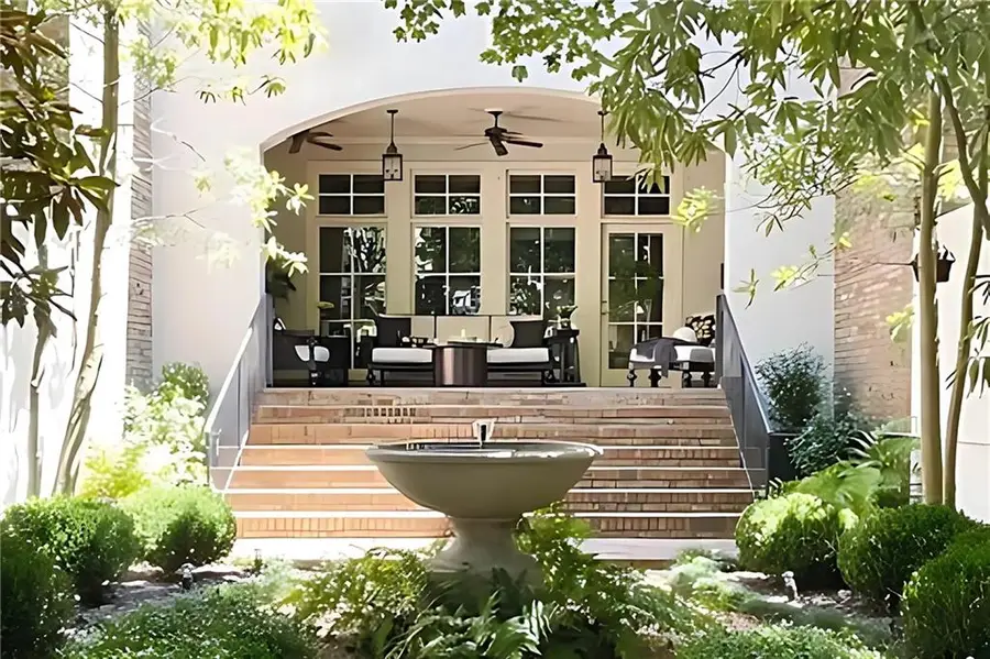 87 Sheridan Drive Ne, Atlanta, GA 30305 - Image #2