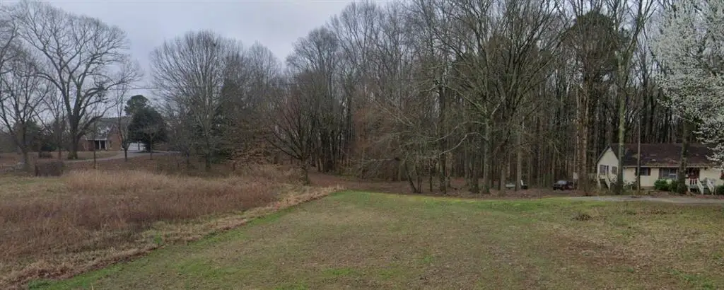 7820 E Cherokee Drive, Canton, GA 30115 - Image #1