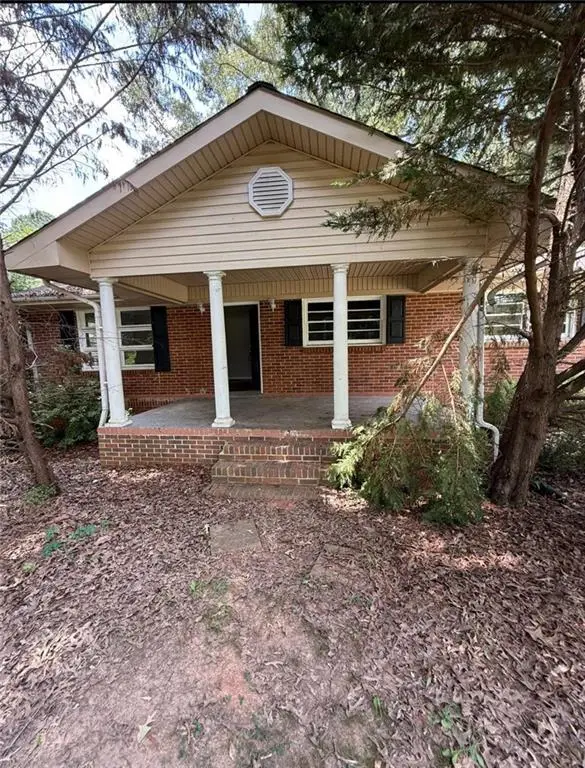 7205 Lakeview Drive, Covington, GA 30014 - Image #1